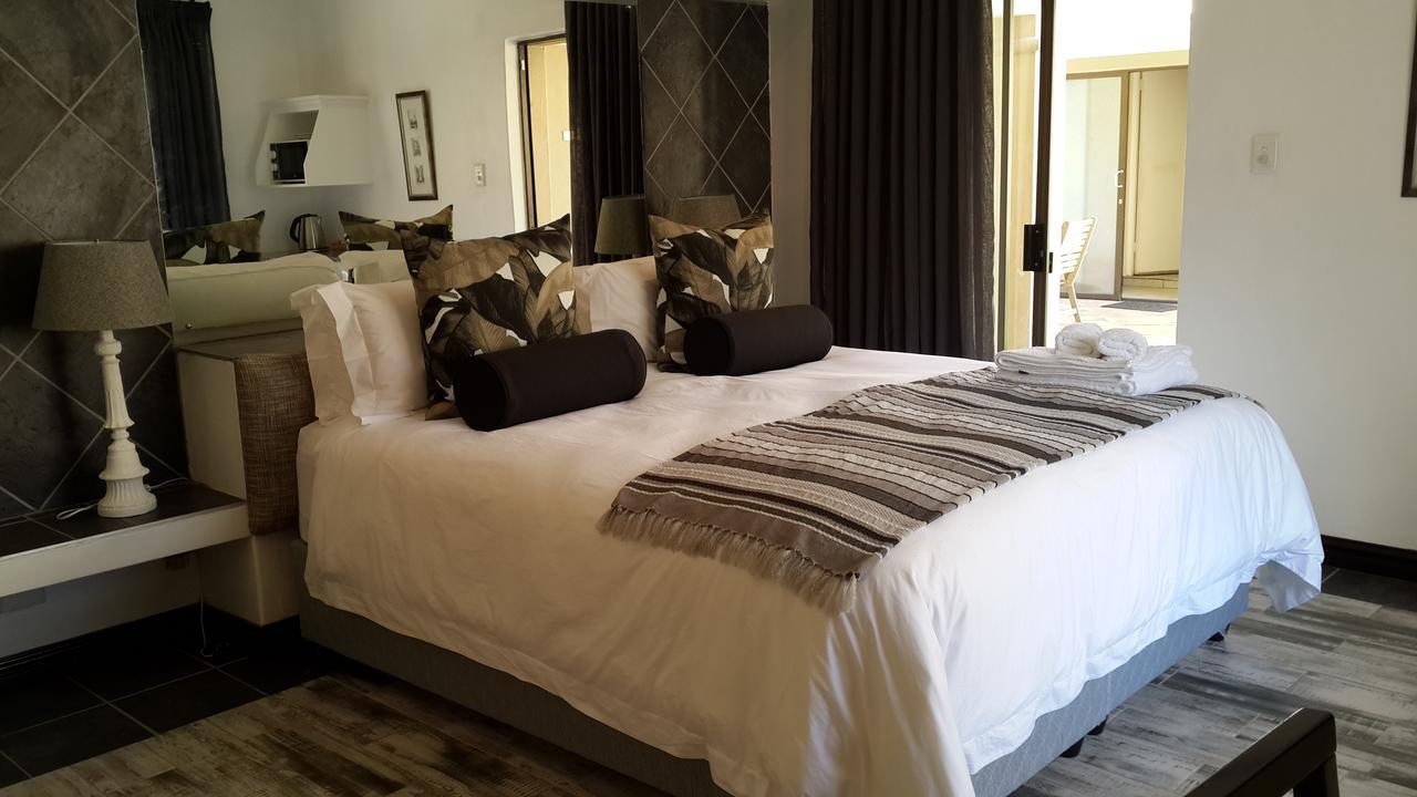 The Villa Umhlanga Durban Exterior photo